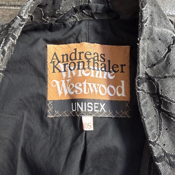 Vivienne Westwood 2016 2k$ New RARE Andreas Jacket w/ Big Metal Pins - Picture 10 of 16